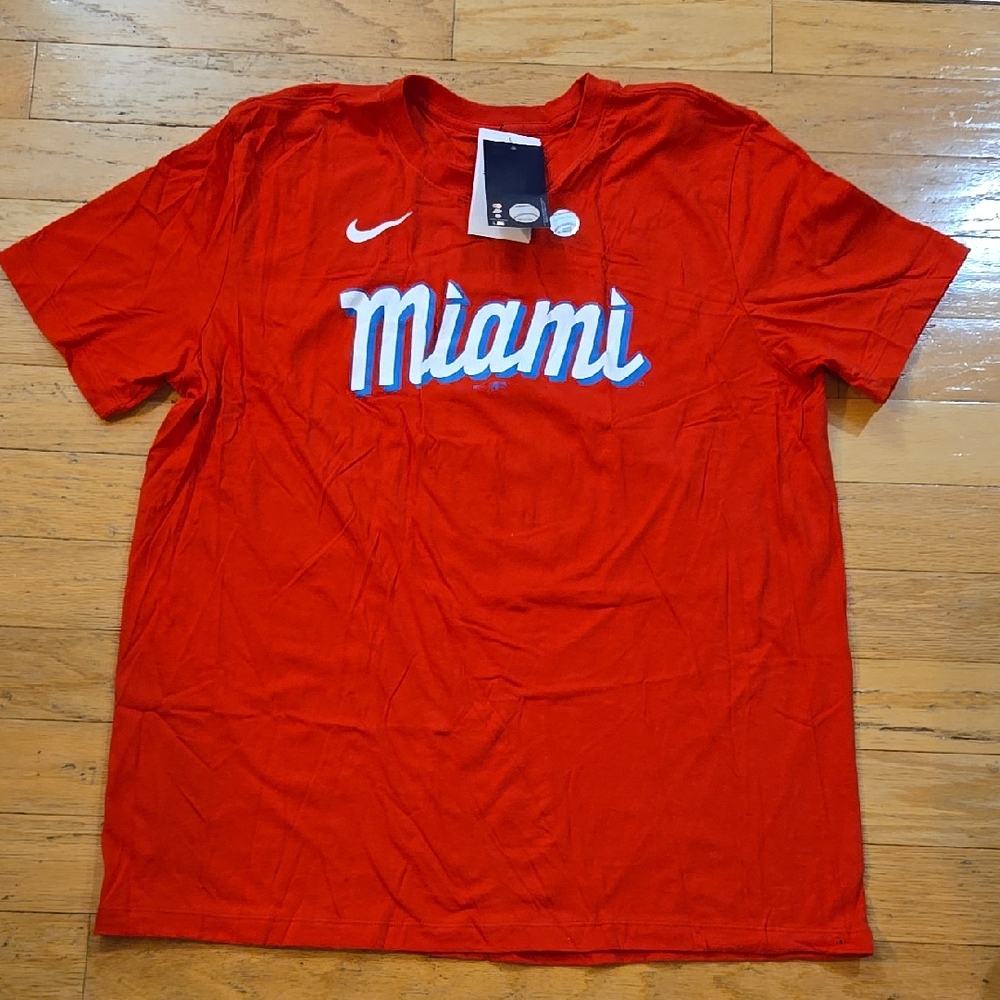 Nike Miami Marlins City Connect Chisholm Jr. #2 Shirt Tee Mens Size XL